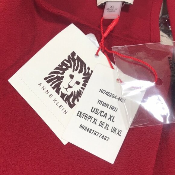 Anne Klein Shirred Shoulder Blouse - Picture 5 of 7